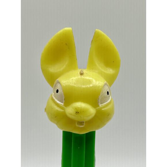 ~*RETIRED/VINTAGE*~ FAT EAR EASTER BUNNY Pez Dispenser-Yellow-Blemished - Picture 4 of 6